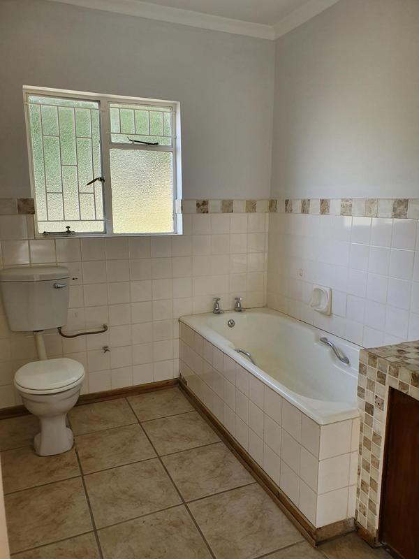 To Let 3 Bedroom Property for Rent in Ladybrand Free State